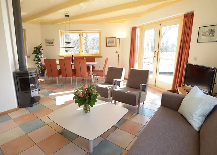 בית נופש Uilen *