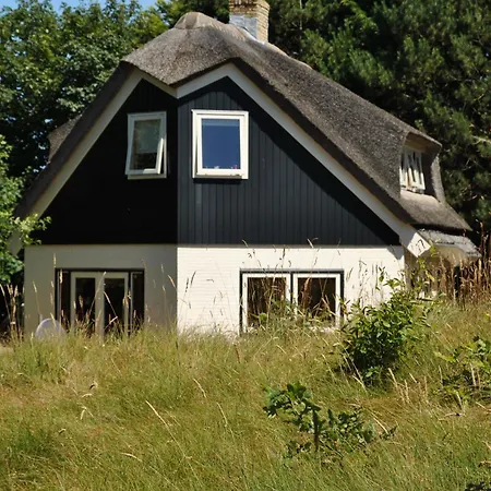 Semesterbostad Uilen *